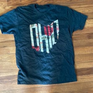 Gray Ohio T-shirt with flower design